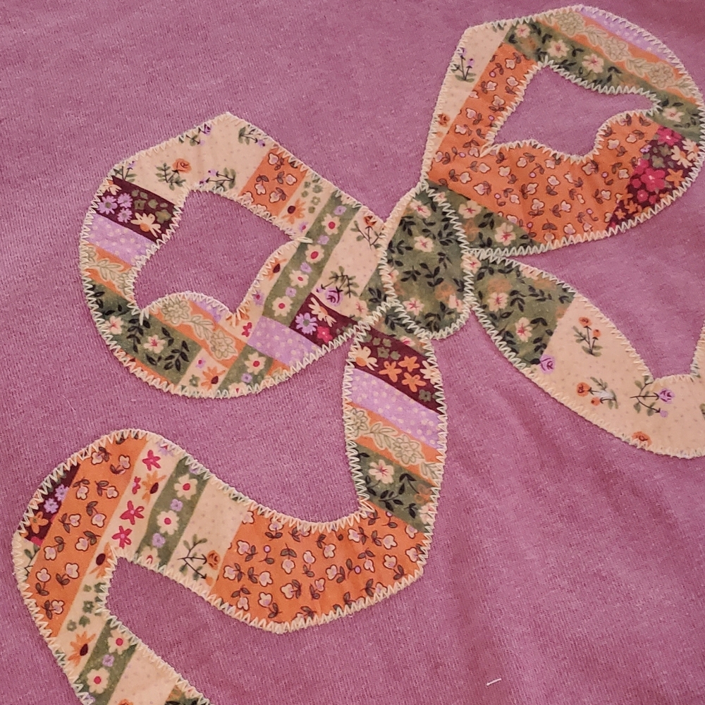 Easel Patchwork Bow 3/4th Sleeve Top - Picture 6 of 10